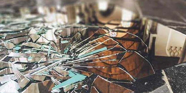 Cách hóa giải gương vỡ