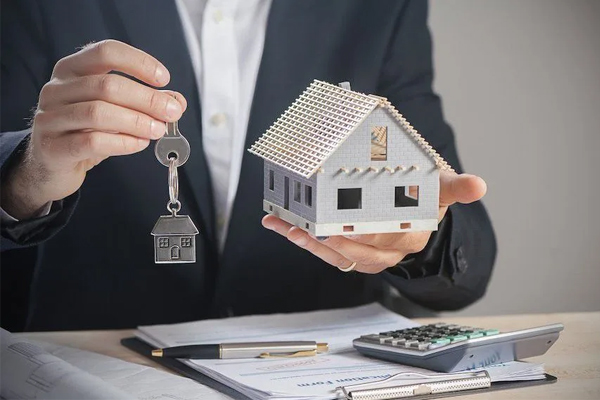 Làm giàu từ bất động sản