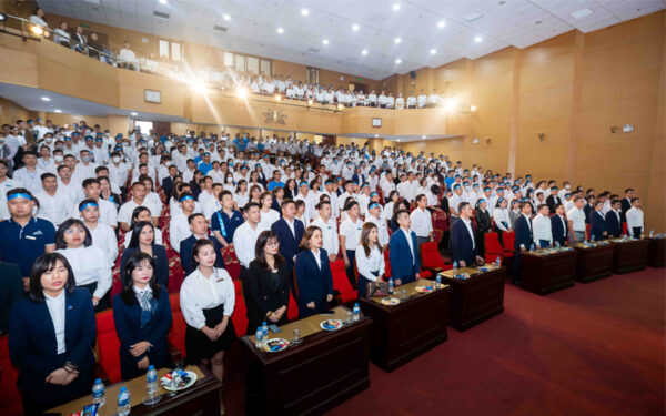 Kick off cuối năm đất xanh miền bắc